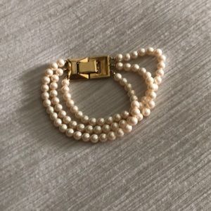 Pearl Bracelet